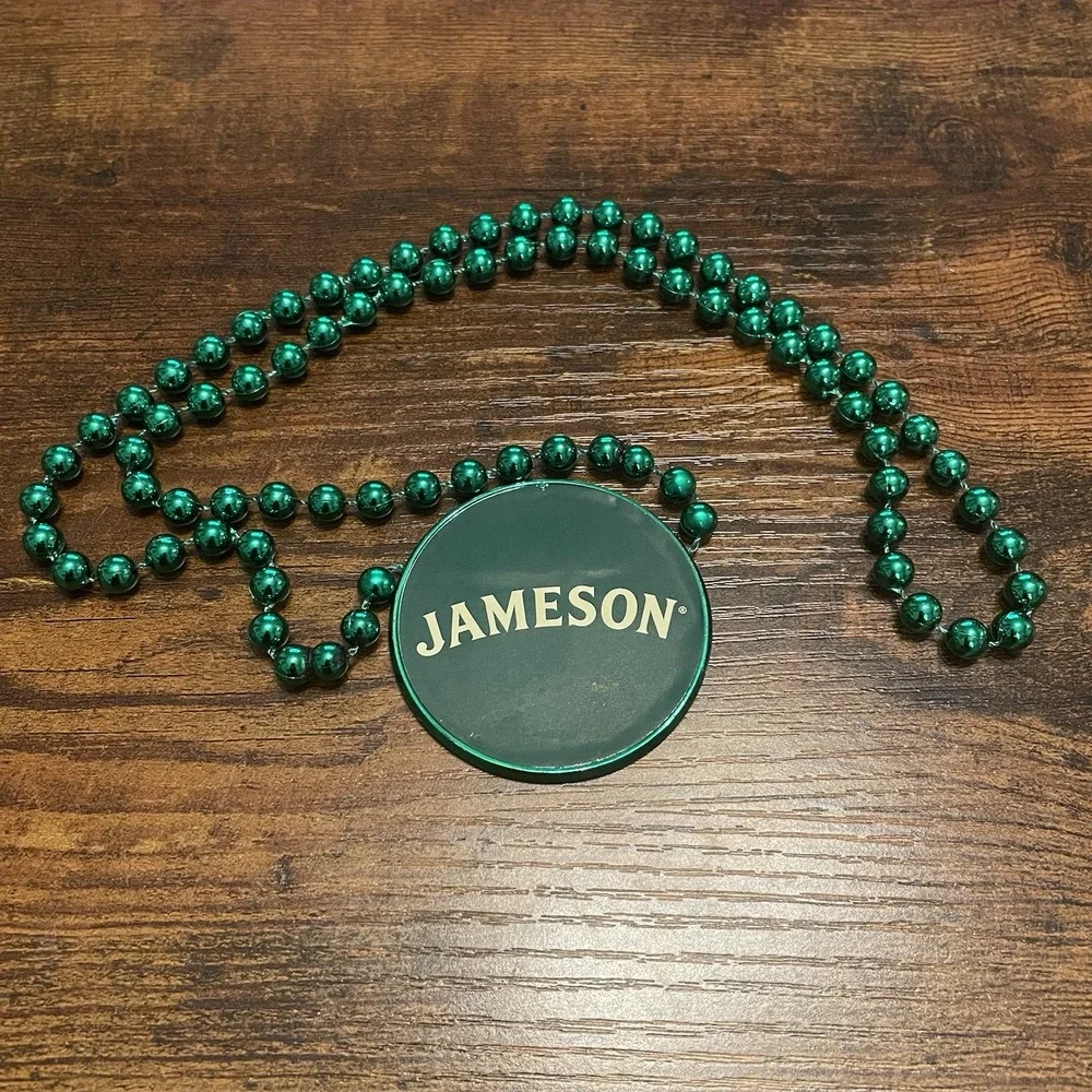 ✅ Jameson Irish Whiskey Party Beads Green St Patricks Day Necklace #️⃣0110-0115